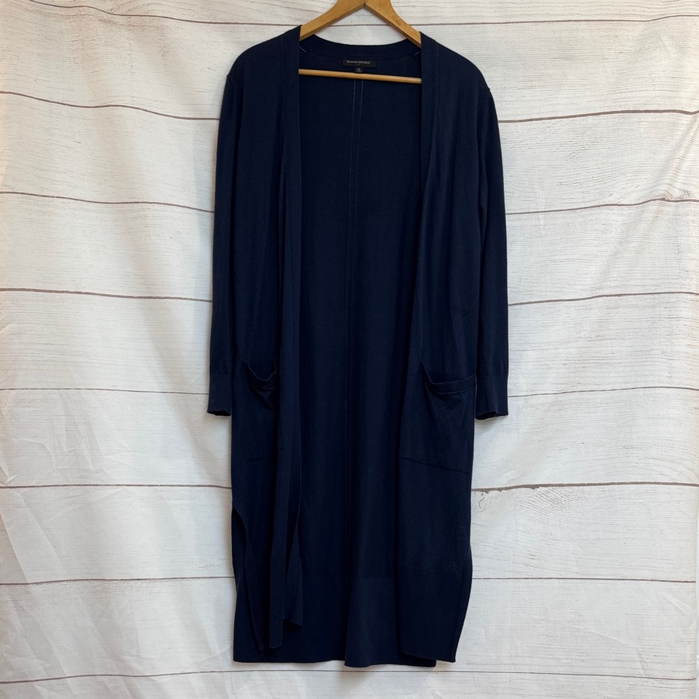 Women's Long Navy Open Front Cardigan size Medium Banana Republic